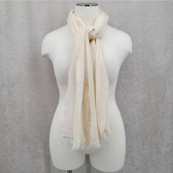 Churchill Handwoven Vintage Wool Scarf Elegant Cream Scarf - Picture 1 of 8